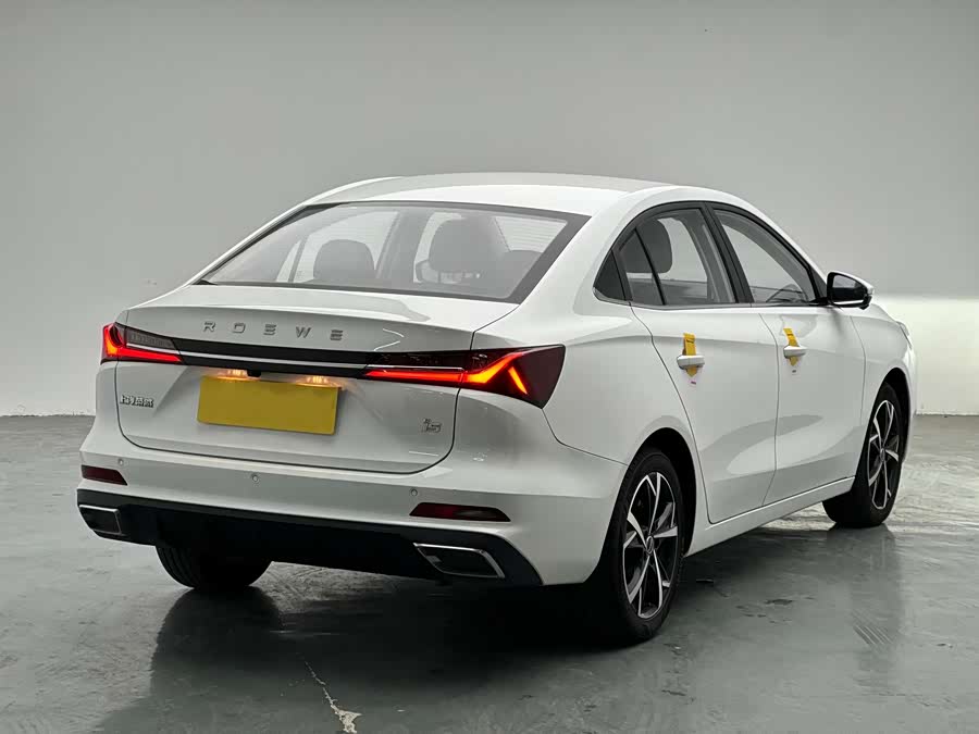 Roewe i5 2023 car image #7