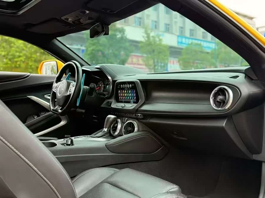 Chevrolet Camaro 2017 immagine di auto #7