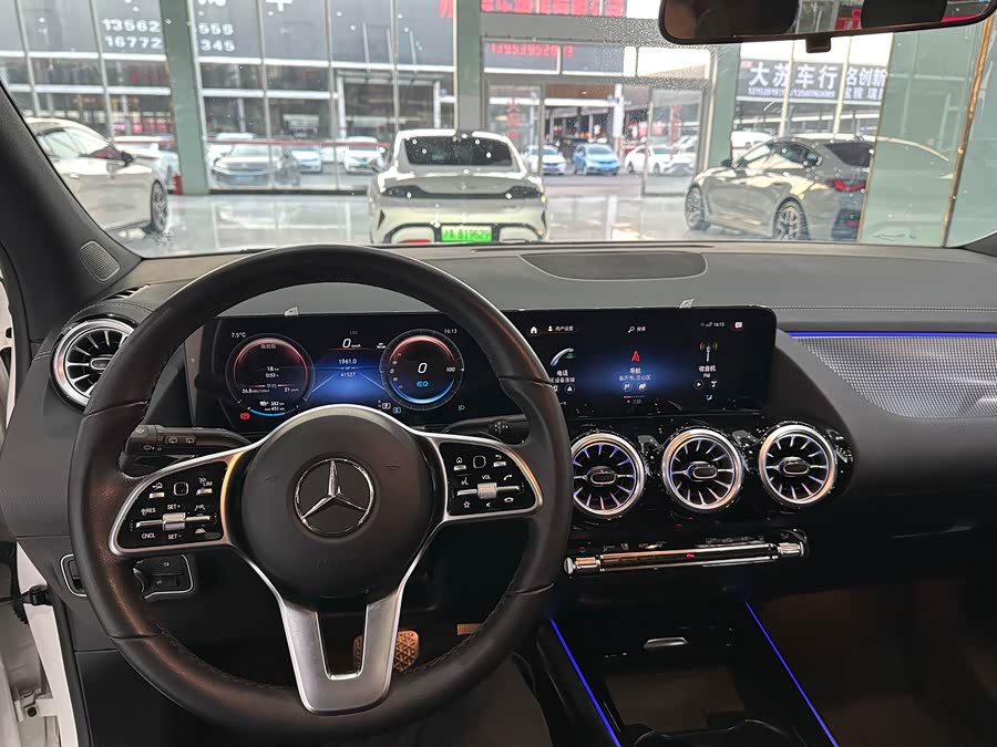 Mercedes-Benz EQA Class 2024 #7 Mercedes-Benz EQA Class 2024 car image #7