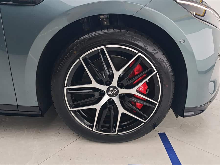 BYD HanL 2025 car image #7