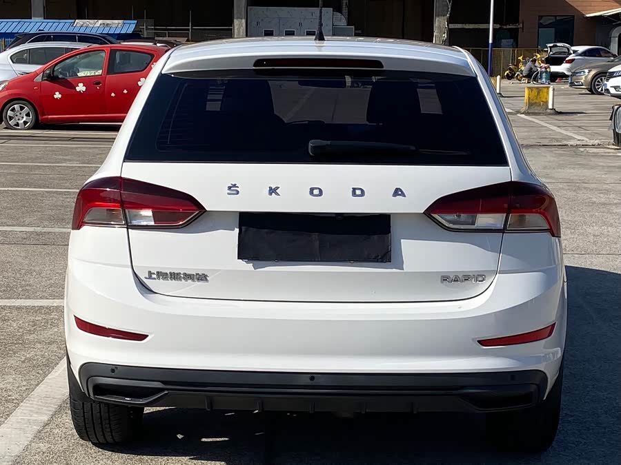 Skoda Rapid Spaceback 2020 immagine di auto #7