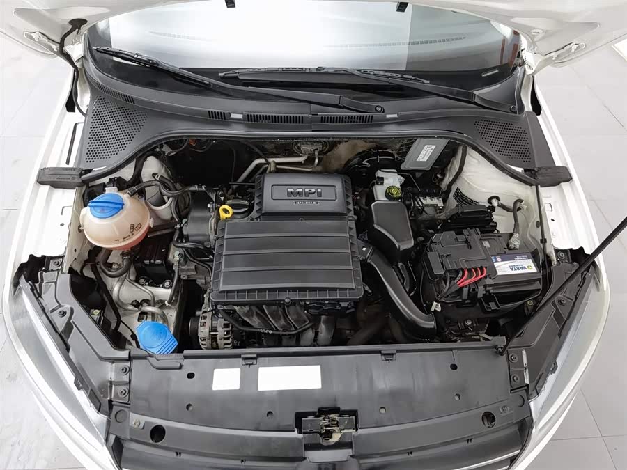 Volkswagen Jetta 2015 immagine di auto #7