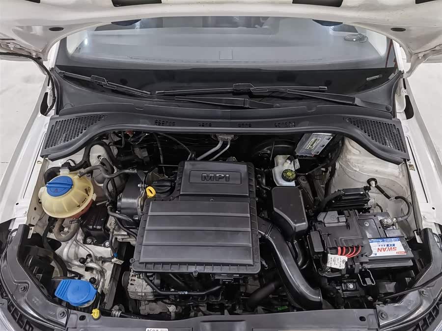 Skoda Fabia 2015 car image #7