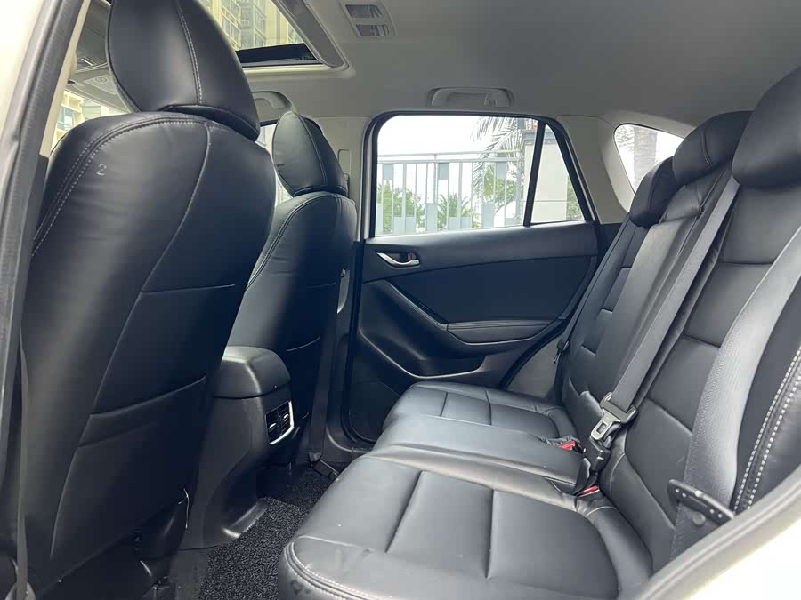 Mazda CX-5 2017 car image #7