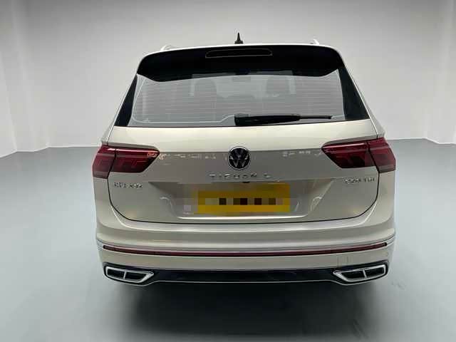 Volkswagen Tiguan L 2023 #7 Volkswagen Tiguan L 2023 car image #7