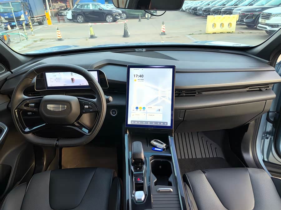 GEELY Boyue 2023 car image #7