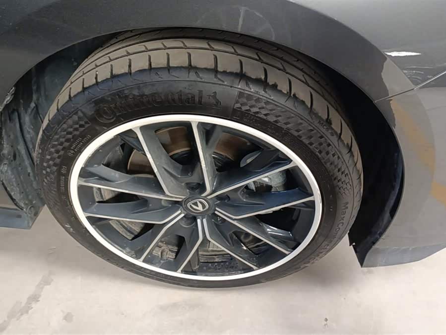 Changan UNI-V iDD 2024 car image #7