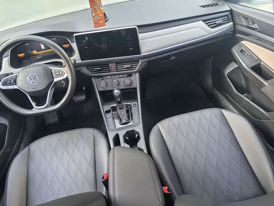 Volkswagen Bora 2024 car image #7