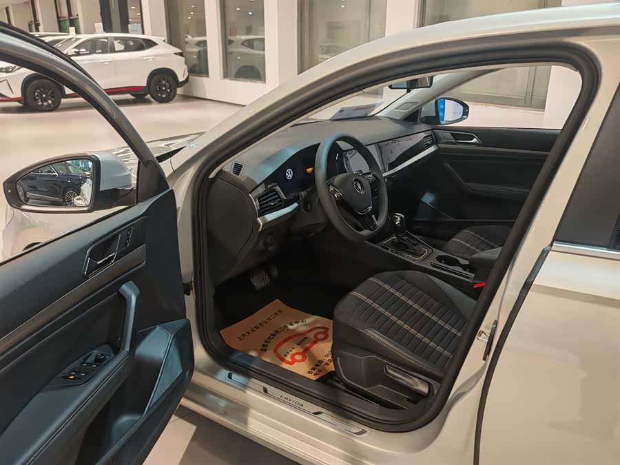 Volkswagen Lavida 2020 car image #7