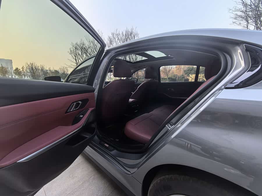 BMW i3 2024 #7 BMW i3 2024 car image #7