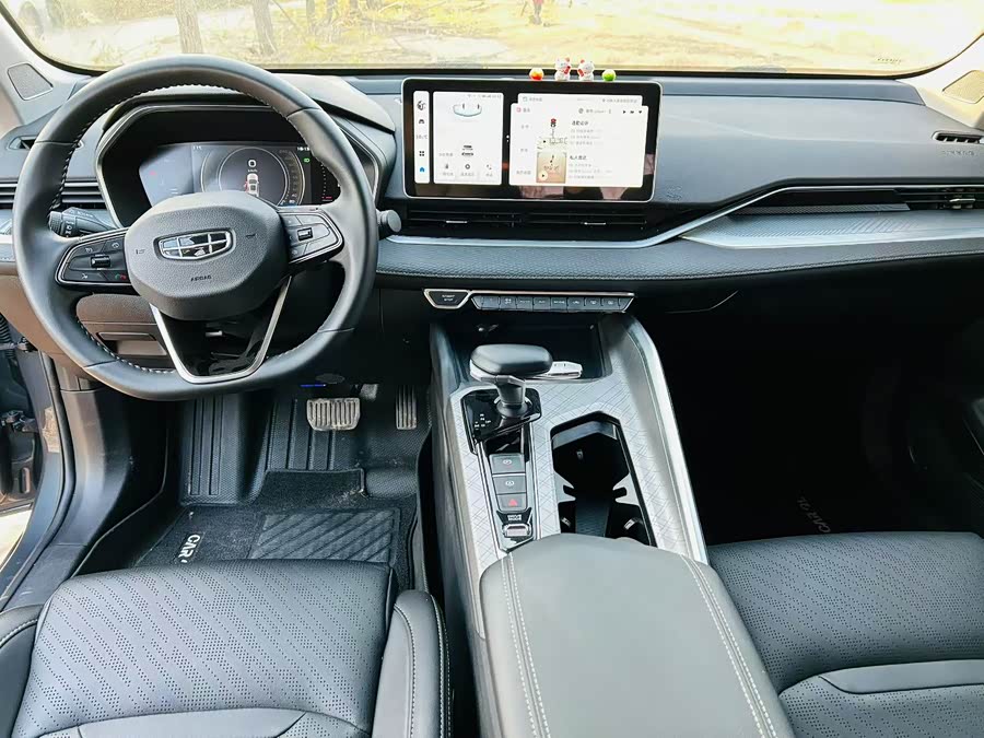 GEELY Preface 2023 car image #7