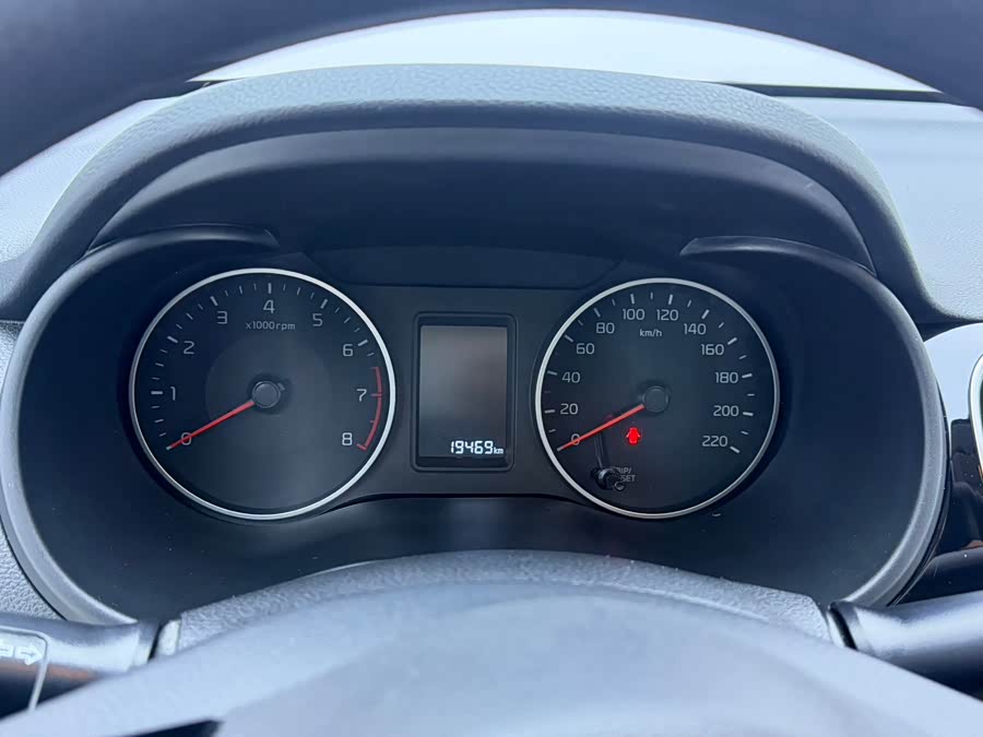 Kia Pegas 2022 image de voiture #7