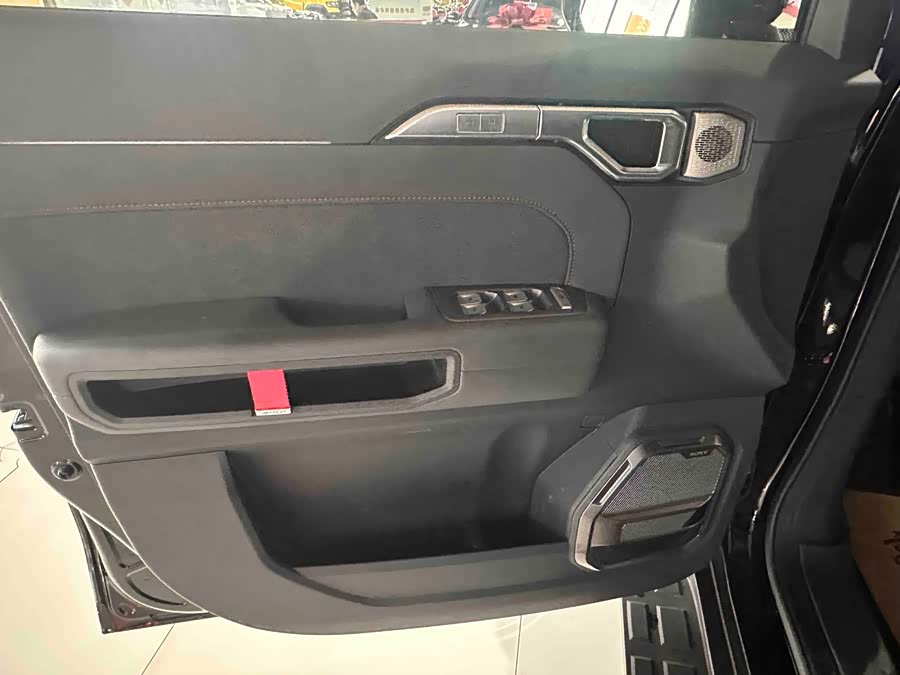 Jetour Traveller 2023 car image #7