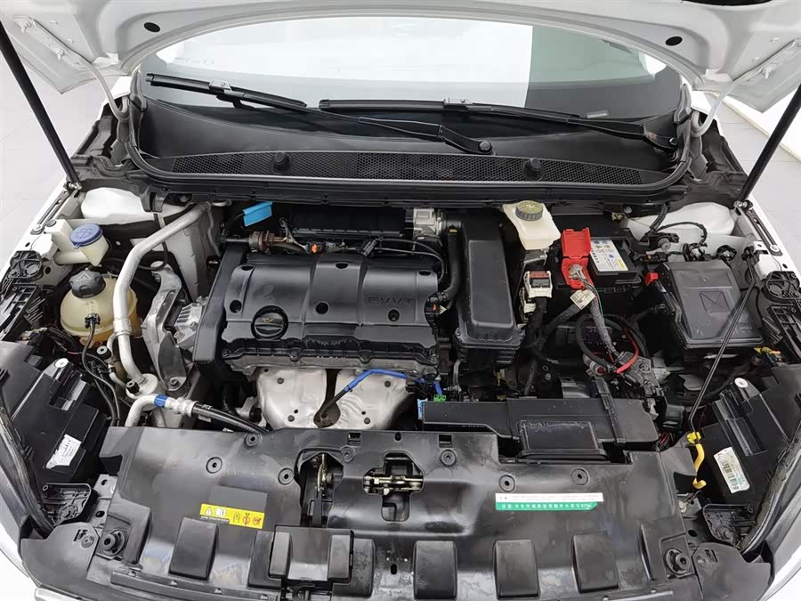 Peugeot 308 2018 car image #7