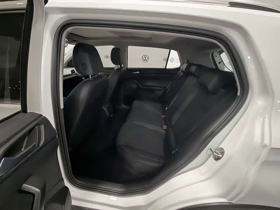 Volkswagen Tacqua 2024 car image #7