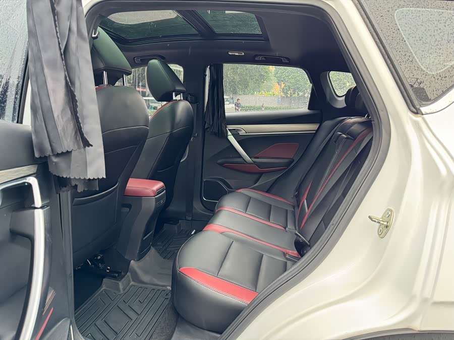 GEELY Coolray 2019 car image #7