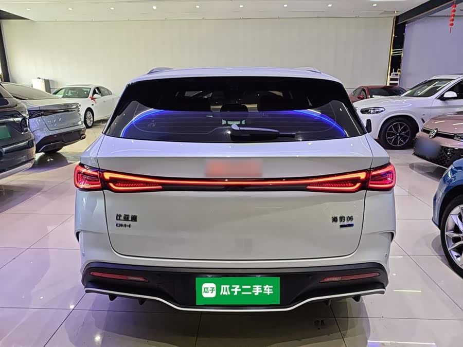 BYD Seal 06 DM-i 2025 immagine di auto #7