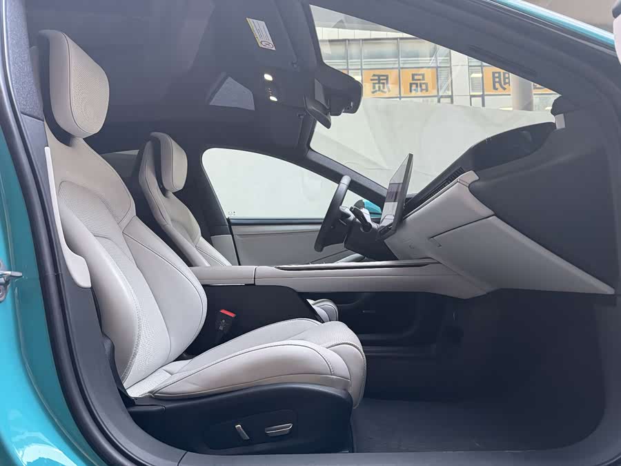 MI SU7 2024 car image #7