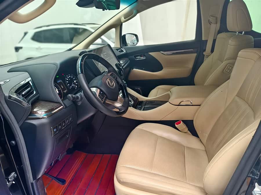 Toyota Vellfire 2020 car image #7