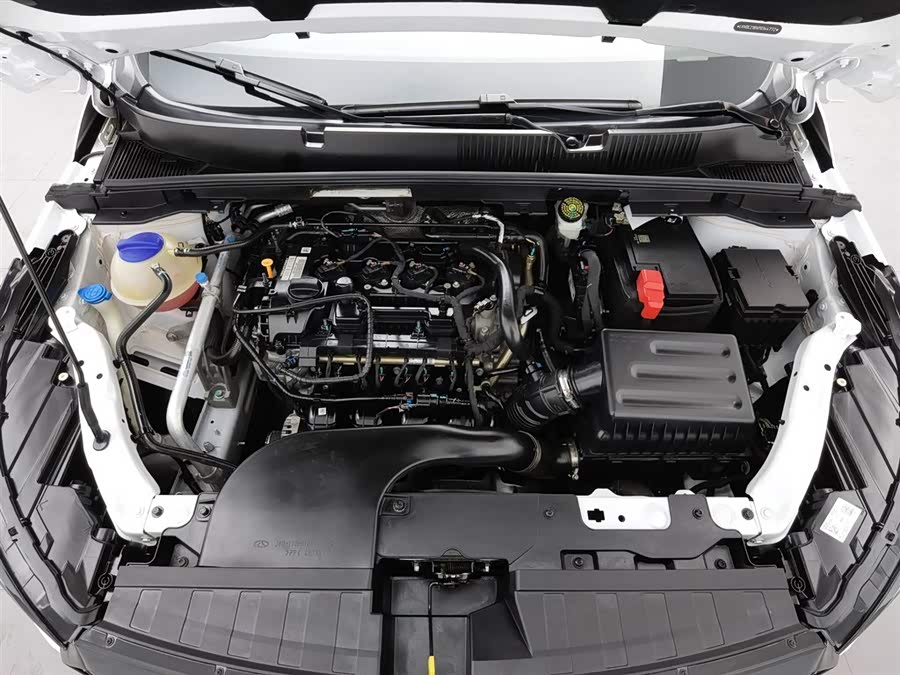 Chery Arrizo 5 Plus 2023 immagine di auto #7