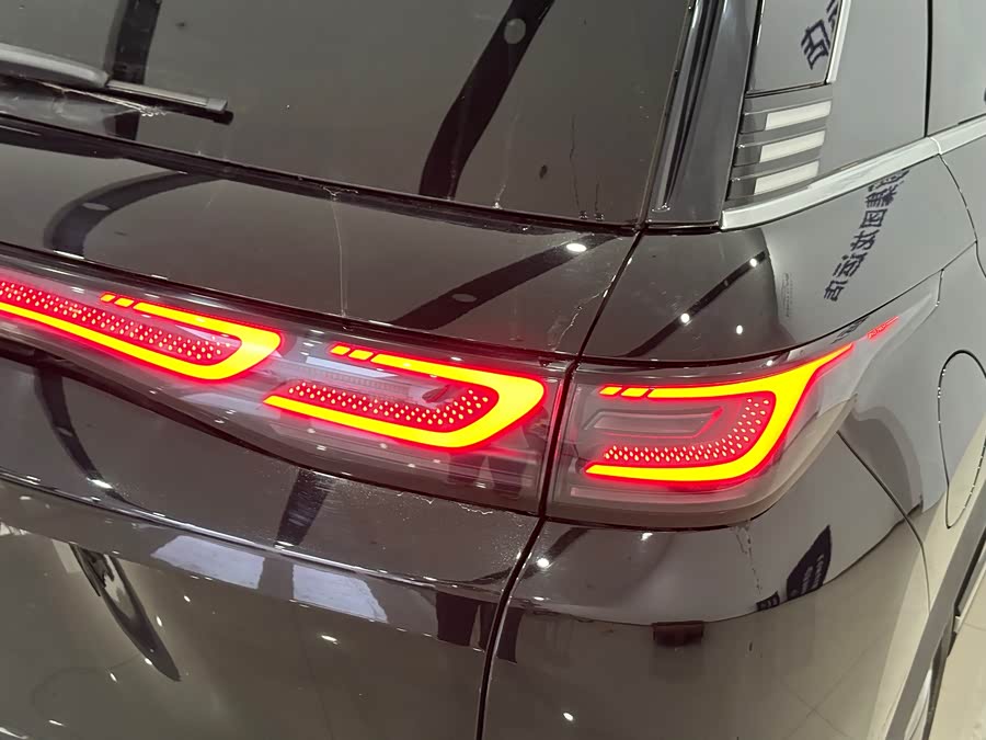 BYD Sea Lion 07 DM-i 2025 car image #7