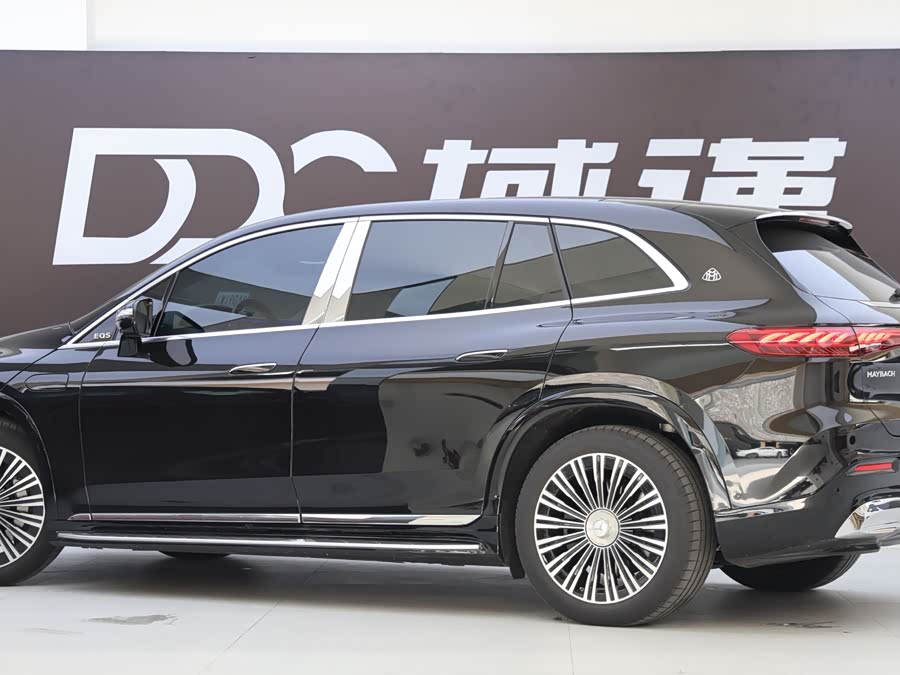 Mercedes-Benz MaybachEQS SUV 2025 #7 Mercedes-Benz MaybachEQS SUV 2025 car image #7