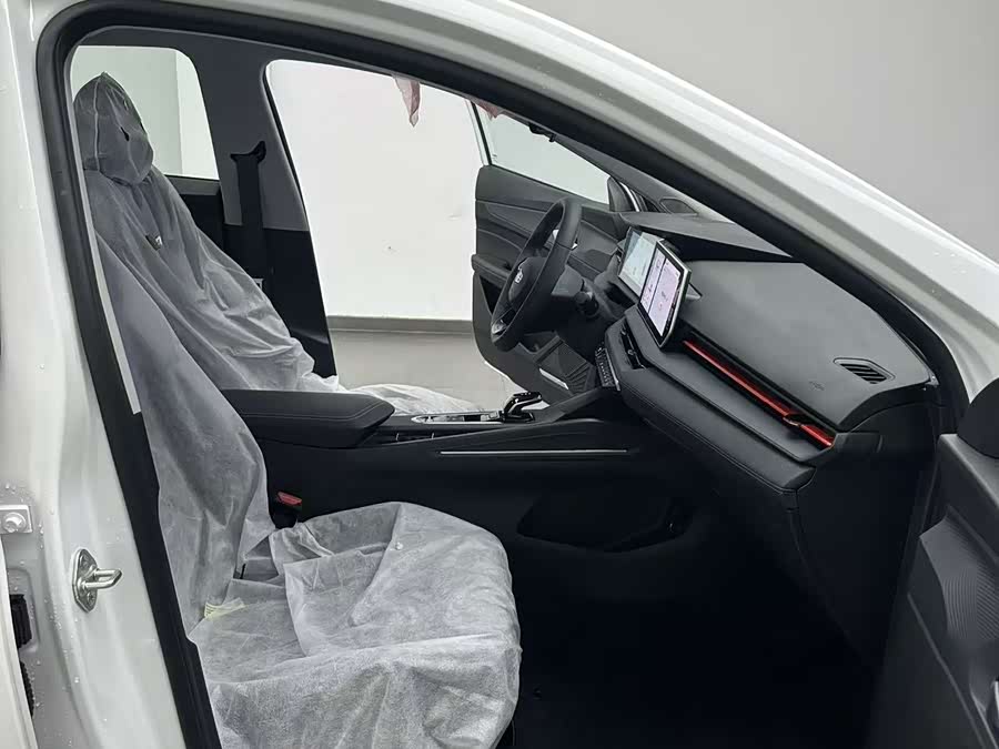 吉利汽车 2025 汽车图片 #7