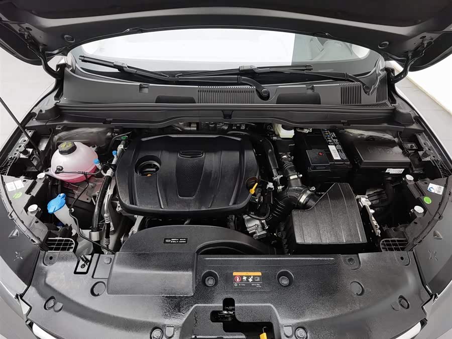 GEELY Coolray 2025 car image #7