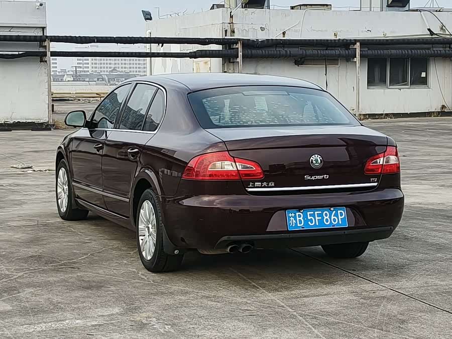 Skoda Superb 2012 imagen de coche #7
