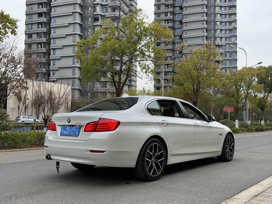 BMW 5 Series 2016 #7 BMW 5 Series 2016 car image #7