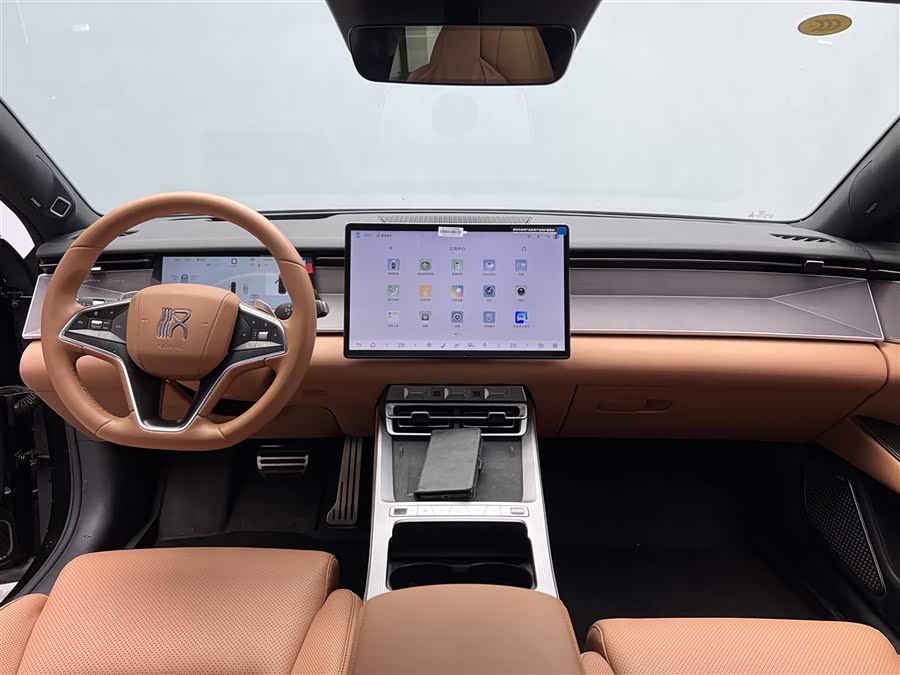 BYD HanL 2025 car image #7