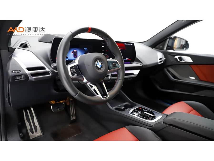 BMW M235L 2025 car image #7