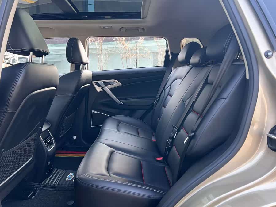 GEELY Boyue 2018 #7 GEELY Boyue 2018 car image #7