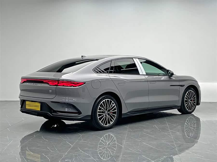 BYD Han 2025 car image #7