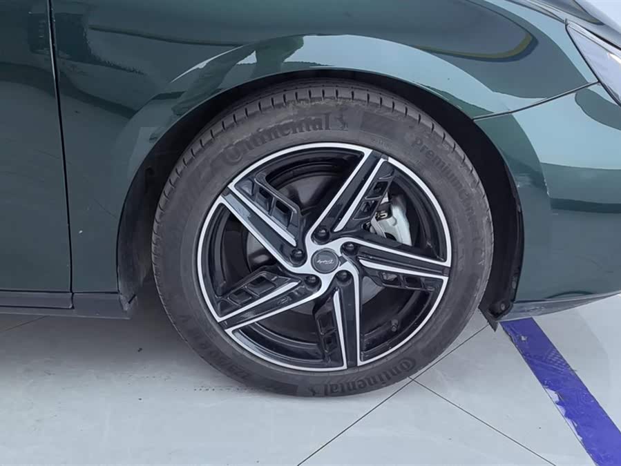 MG 7 2023 car image #7