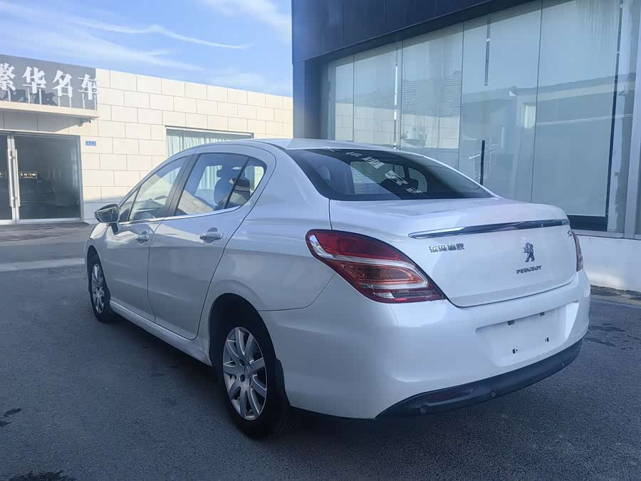 Peugeot 308 2015 car image #7