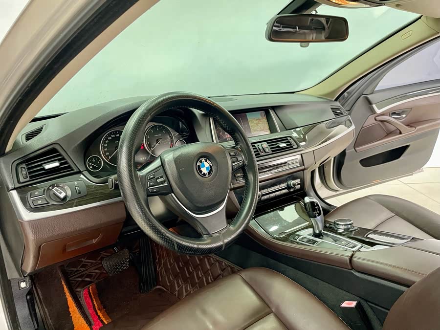 BMW 5 Series 2015 #7 BMW 5 Series 2015 car image #7