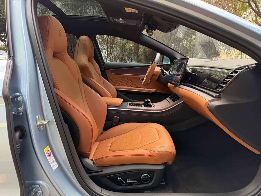 BYD Han 2023 car image #7