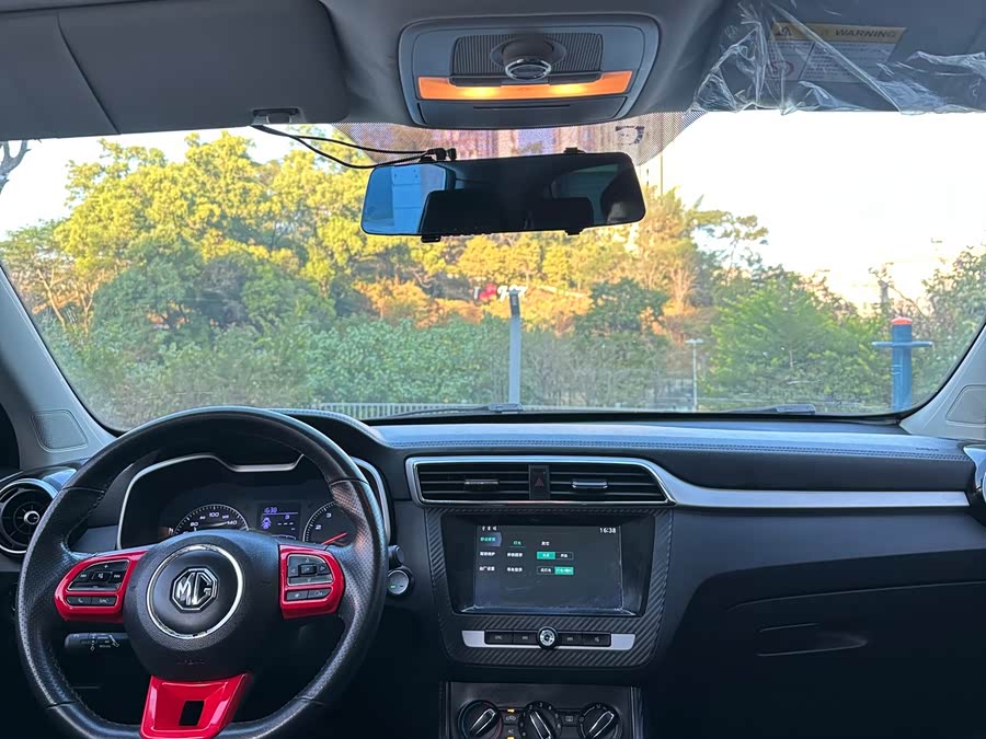 MG ZS 2018 #7 MG ZS 2018 car image #7