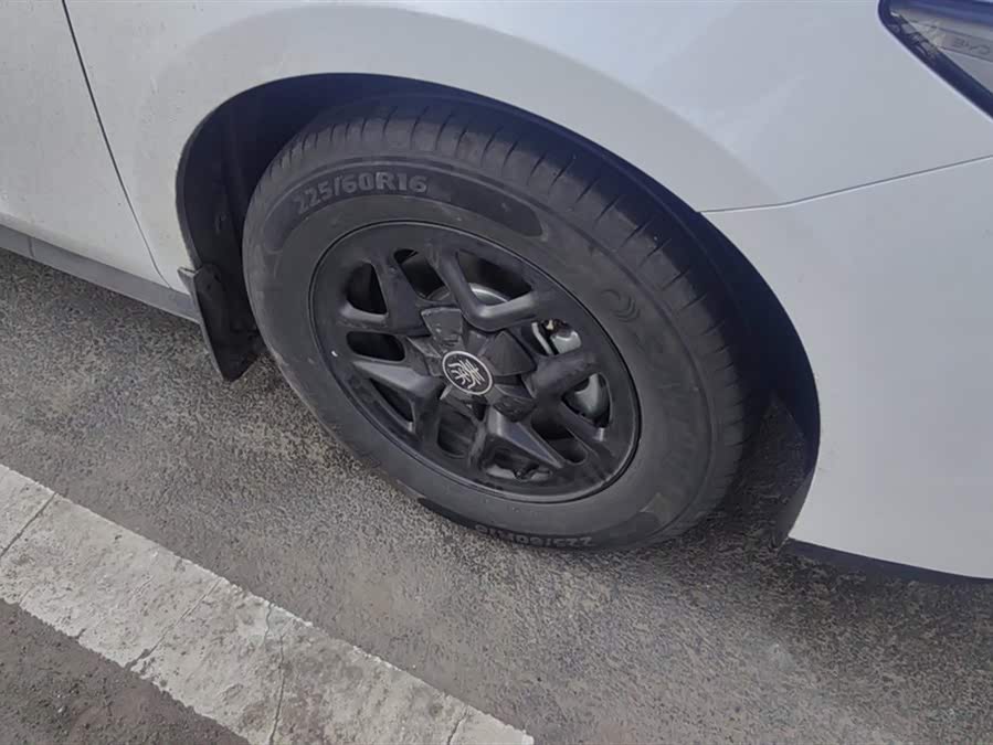 BYD Seal 05 DM-i 2025 #7 BYD Seal 05 DM-i 2025 car image #7
