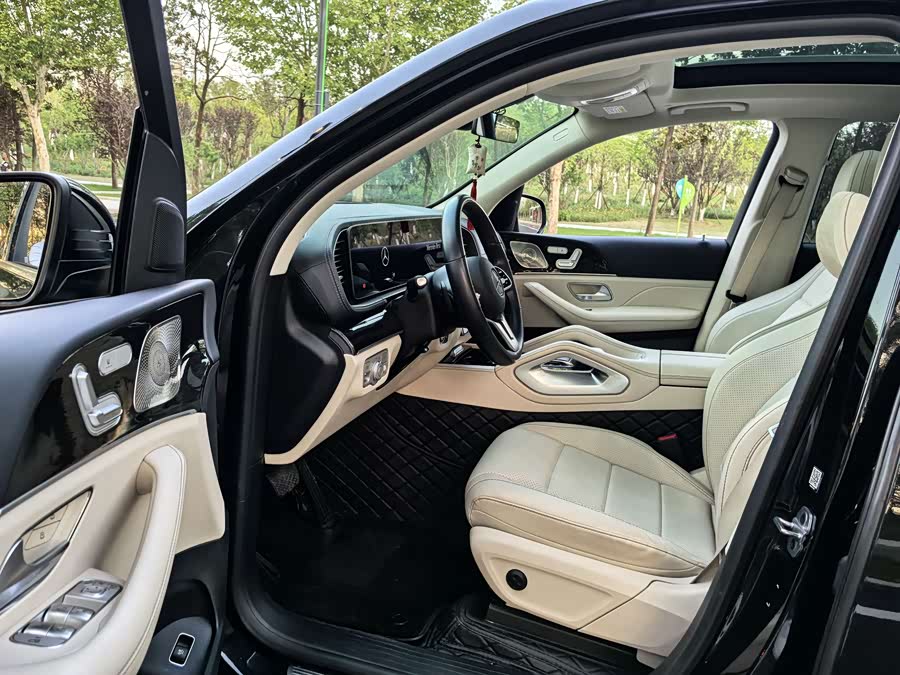 Mercedes-Benz GLE Class 2022 #7 Mercedes-Benz GLE Class 2022 car image #7