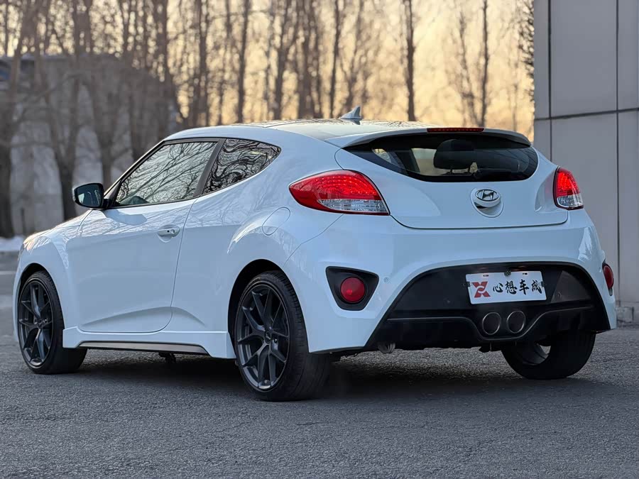 Hyundai Veloster 2015 #7 Hyundai Veloster 2015 car image #7