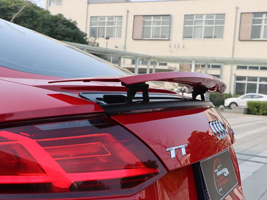 Audi TT 2017 car image #7