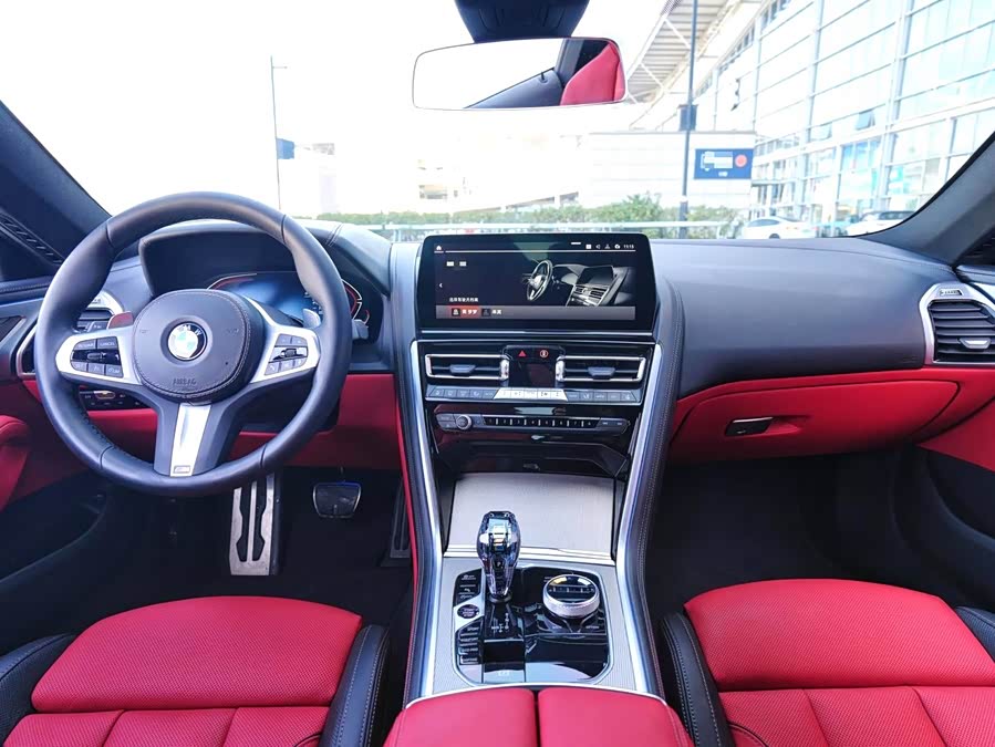 BMW 8 Series 2024 #7 BMW 8 Series 2024 car image #7