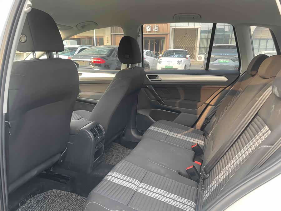 大众 高尔夫·嘉旅 2018 汽车图片 #7