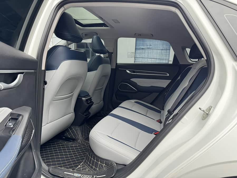 GEELY Emgrand 2021 car image #7