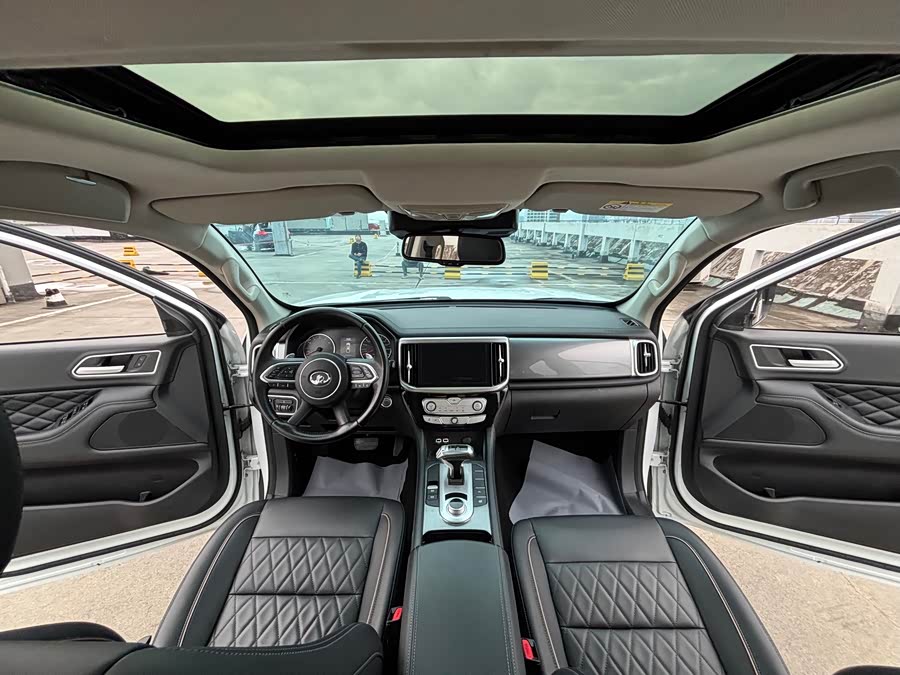 Tank Poer 2021 #7 Tank Poer 2021 car image #7