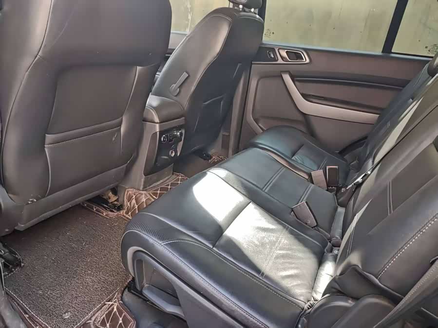 Ford Everest 2015 immagine di auto #7