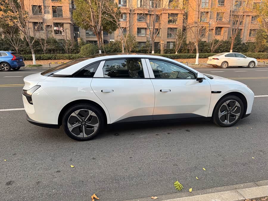 Xpeng MONA M03 2025 صورة سيارة #7