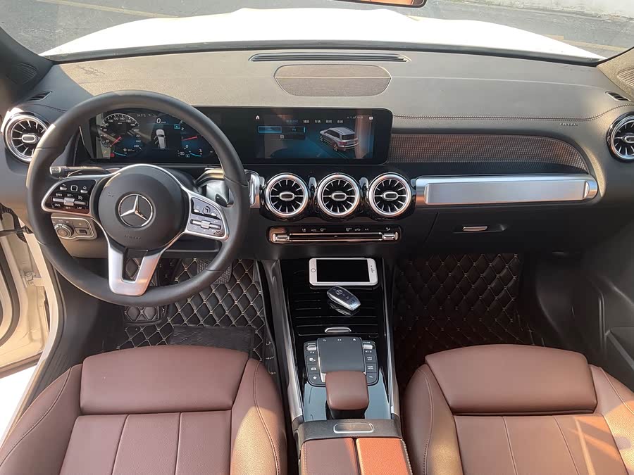 Mercedes-Benz GLB Class 2020 car image #7